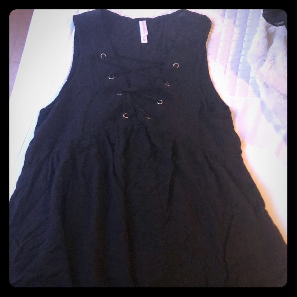 Target flowy black tank